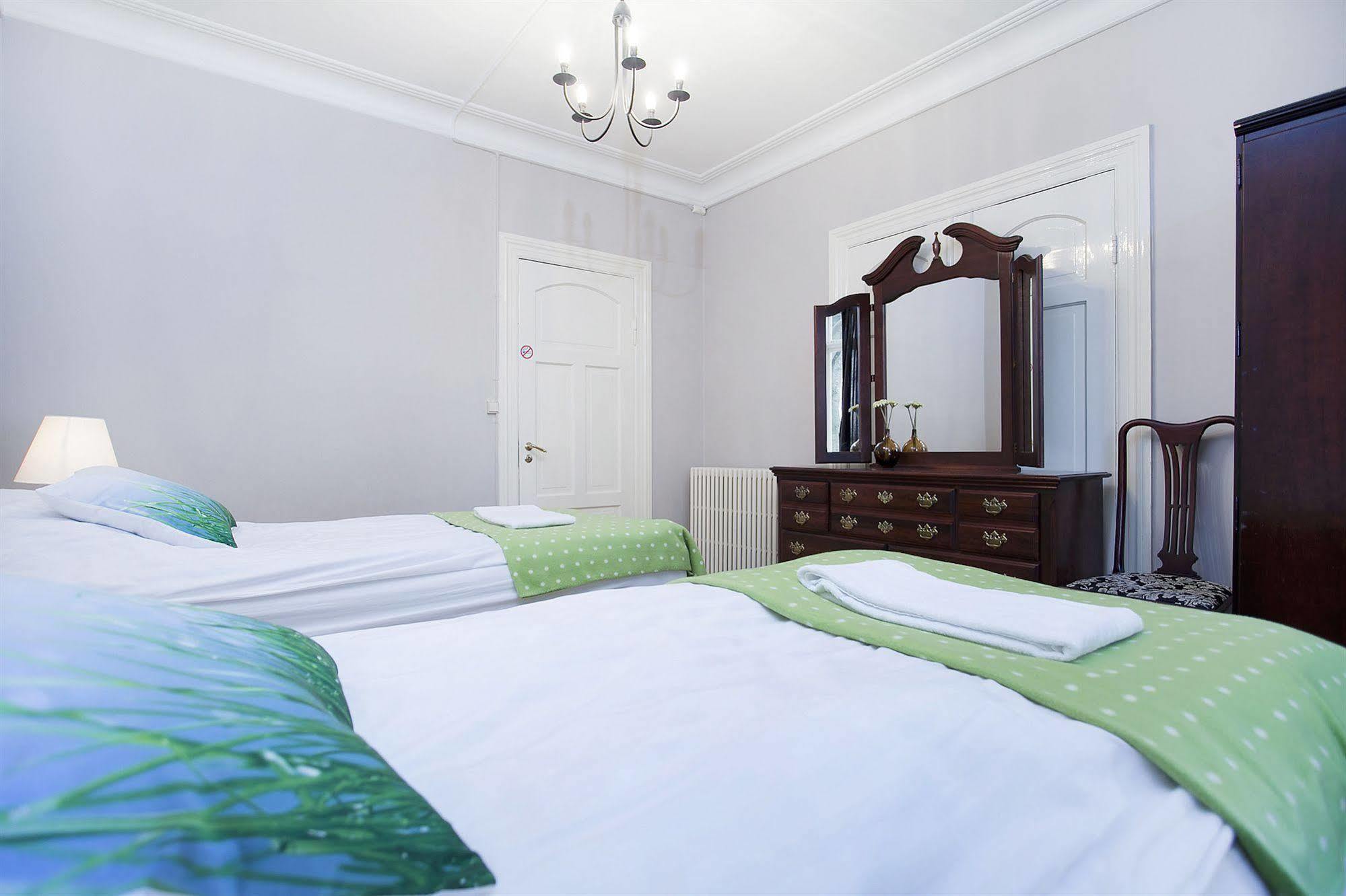 Skolabru Guesthouse Reykjavík Kültér fotó