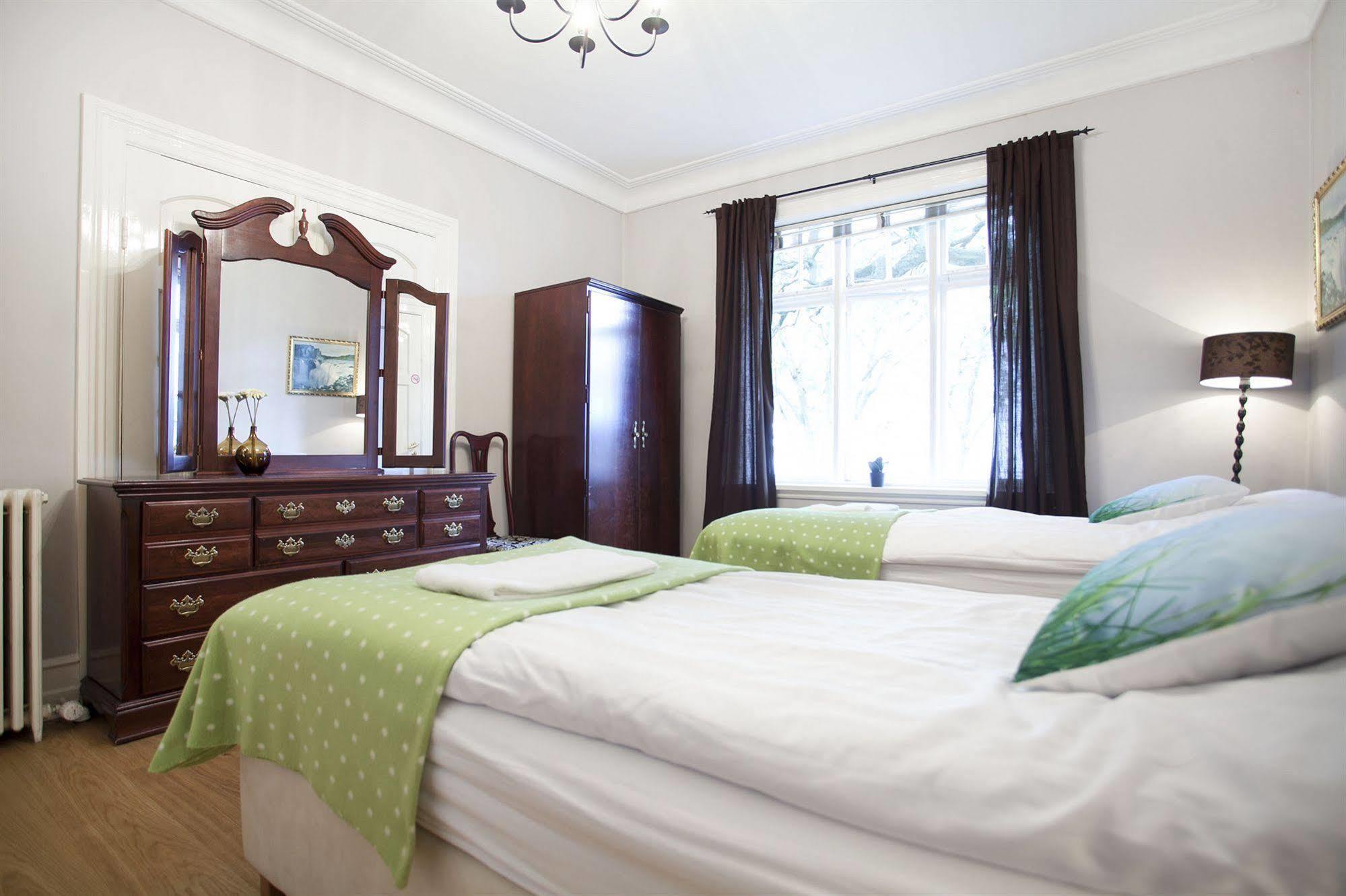 Skolabru Guesthouse Reykjavík Kültér fotó