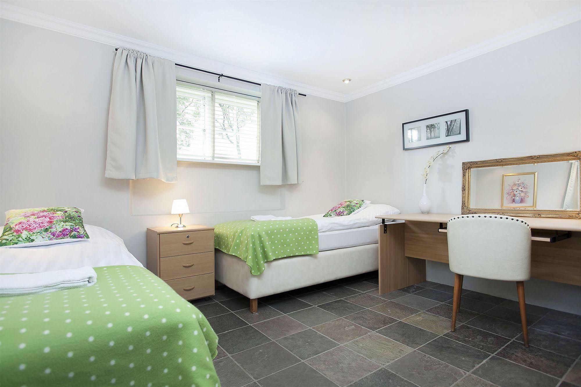 Skolabru Guesthouse Reykjavík Kültér fotó