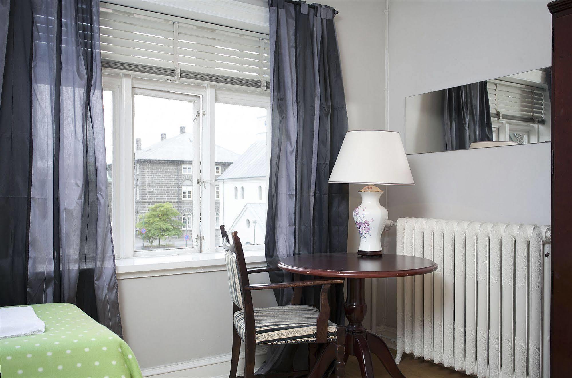 Skolabru Guesthouse Reykjavík Kültér fotó