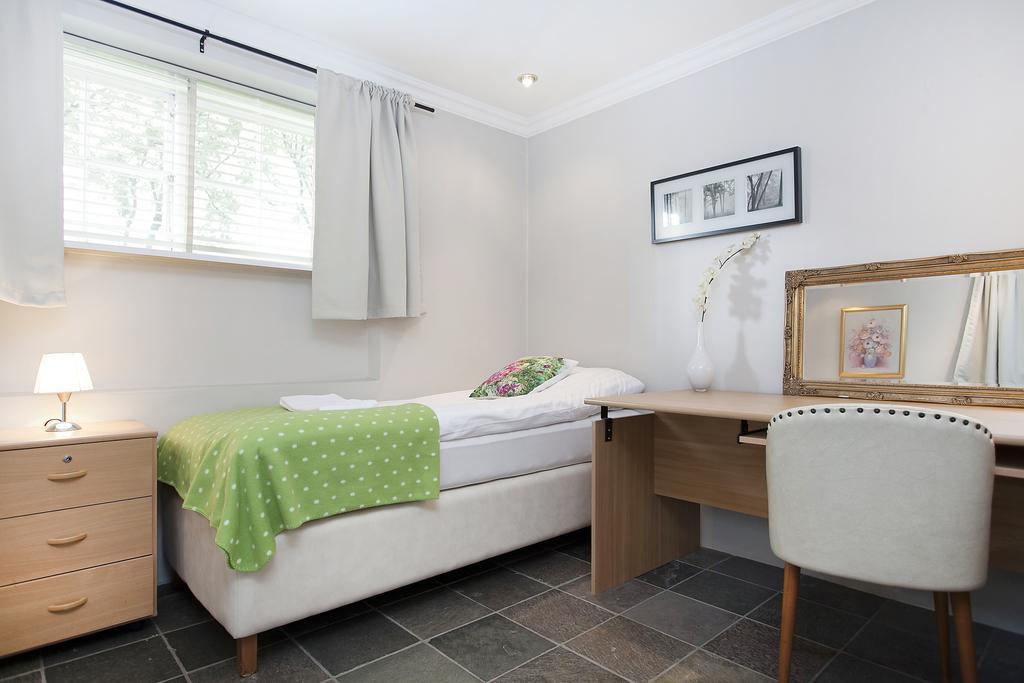 Skolabru Guesthouse Reykjavík Szoba fotó