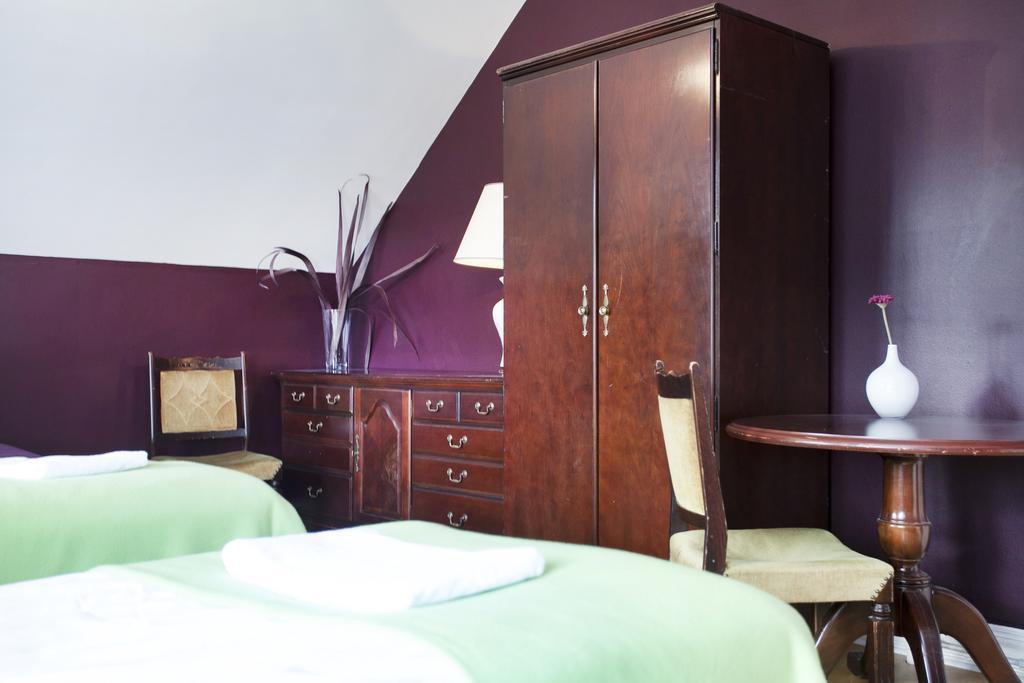 Skolabru Guesthouse Reykjavík Szoba fotó