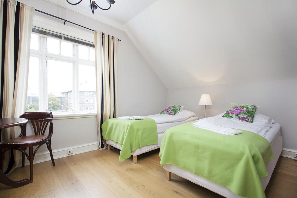 Skolabru Guesthouse Reykjavík Szoba fotó